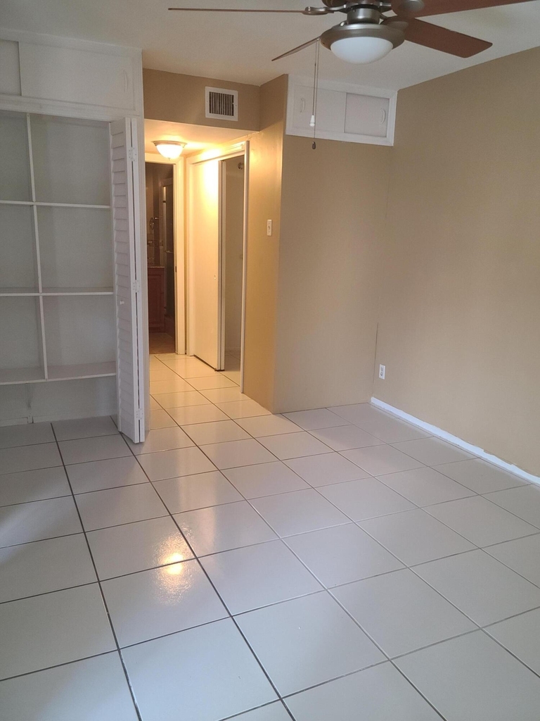 2977 Nw Riverside Drive - Photo 6