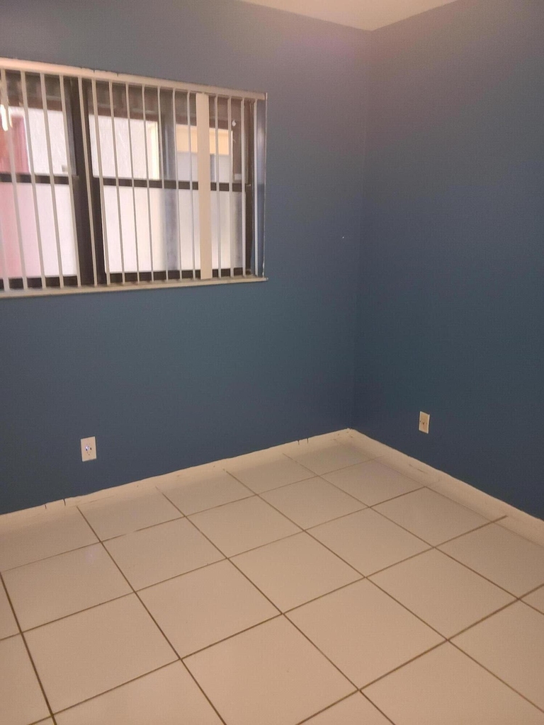 2977 Nw Riverside Drive - Photo 8