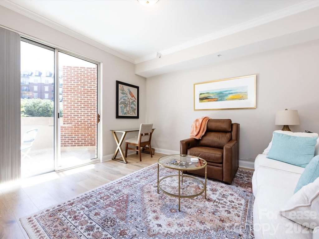 300 W 5th Street - Photo 14
