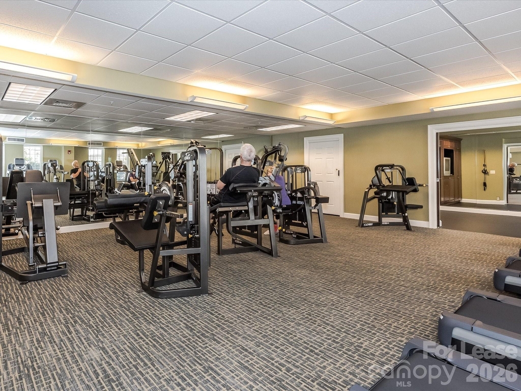 300 W 5th Street - Photo 38