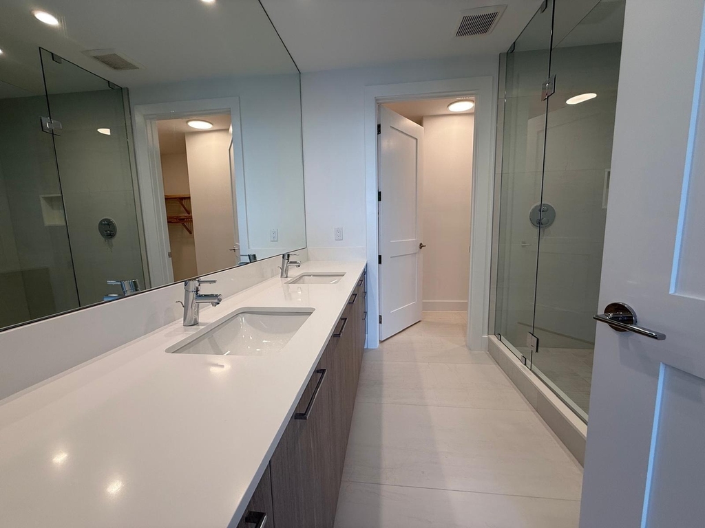 151 N Seabreeze Boulevard - Photo 5