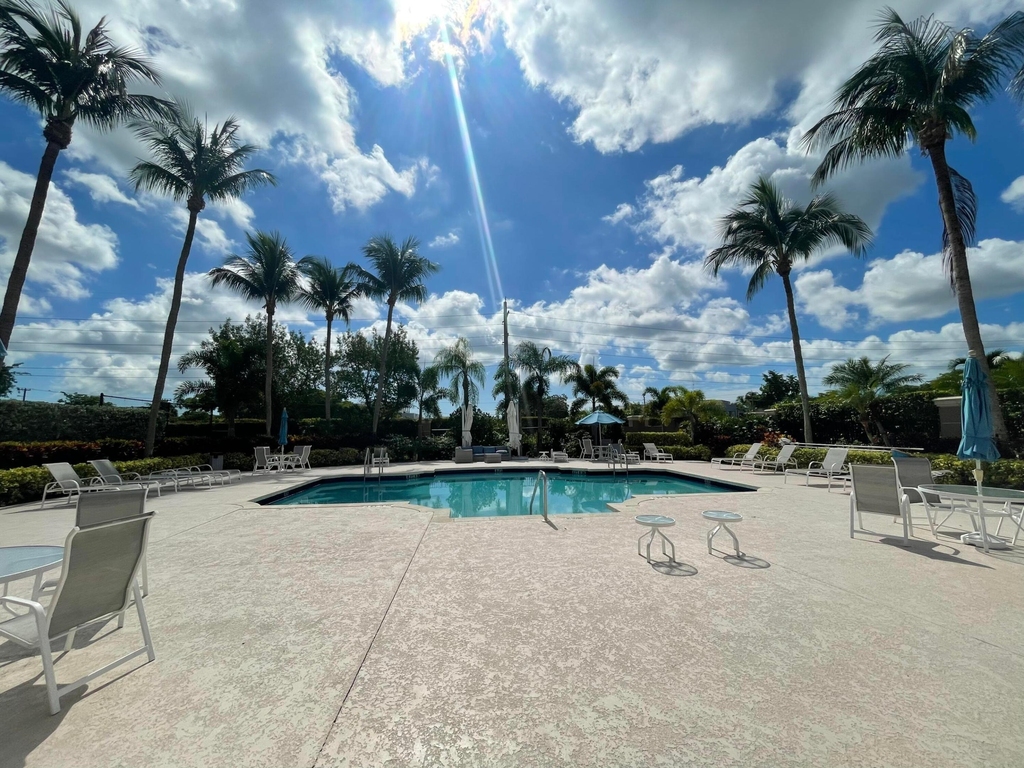 16075 Sims Road - Photo 14