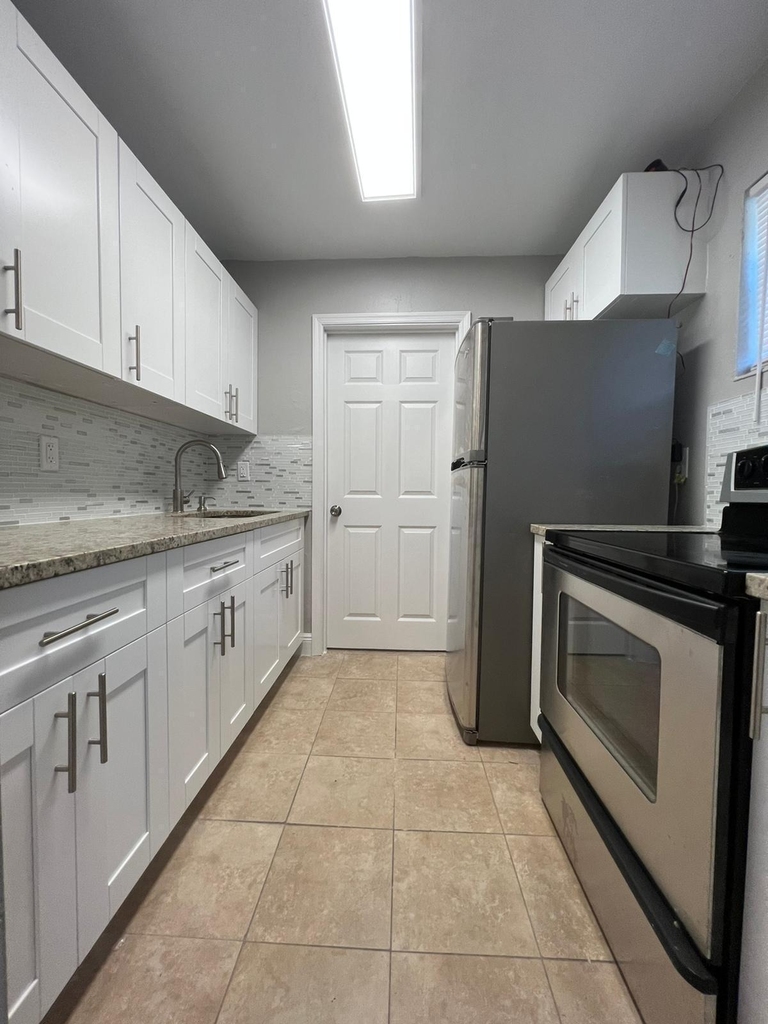 3265 E Palm Drive - Photo 3