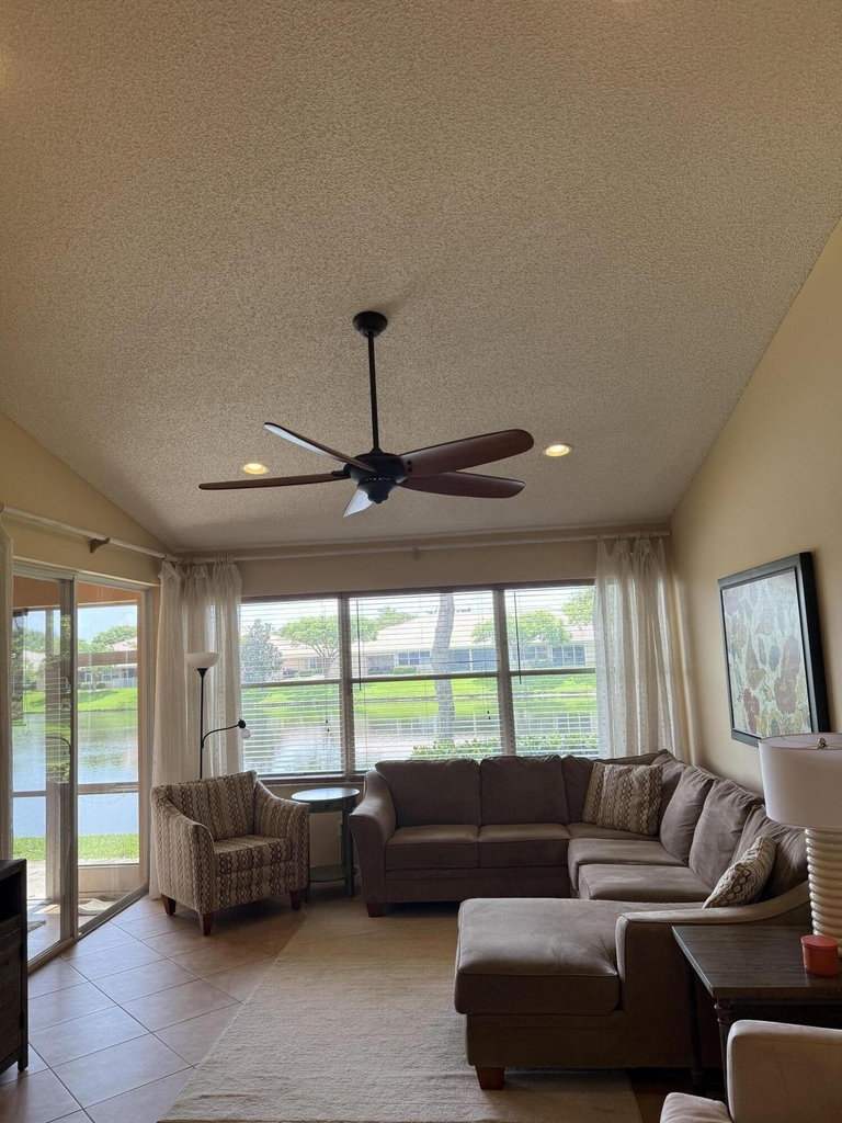 227 Coral Trace Lane - Photo 4
