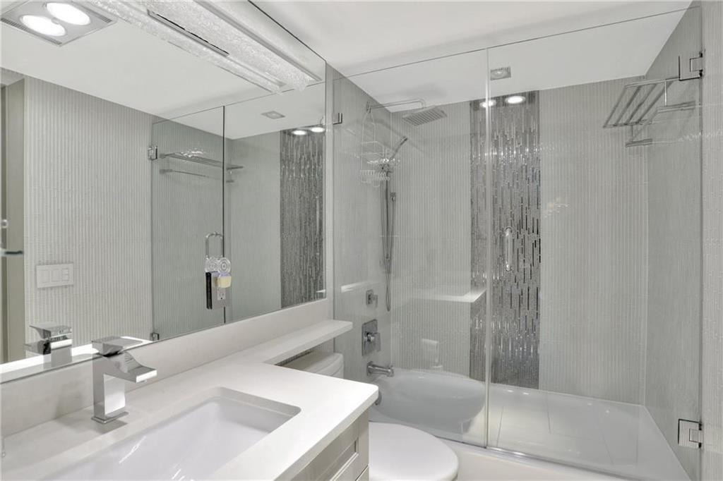 505 N Riverside Drive - Photo 8