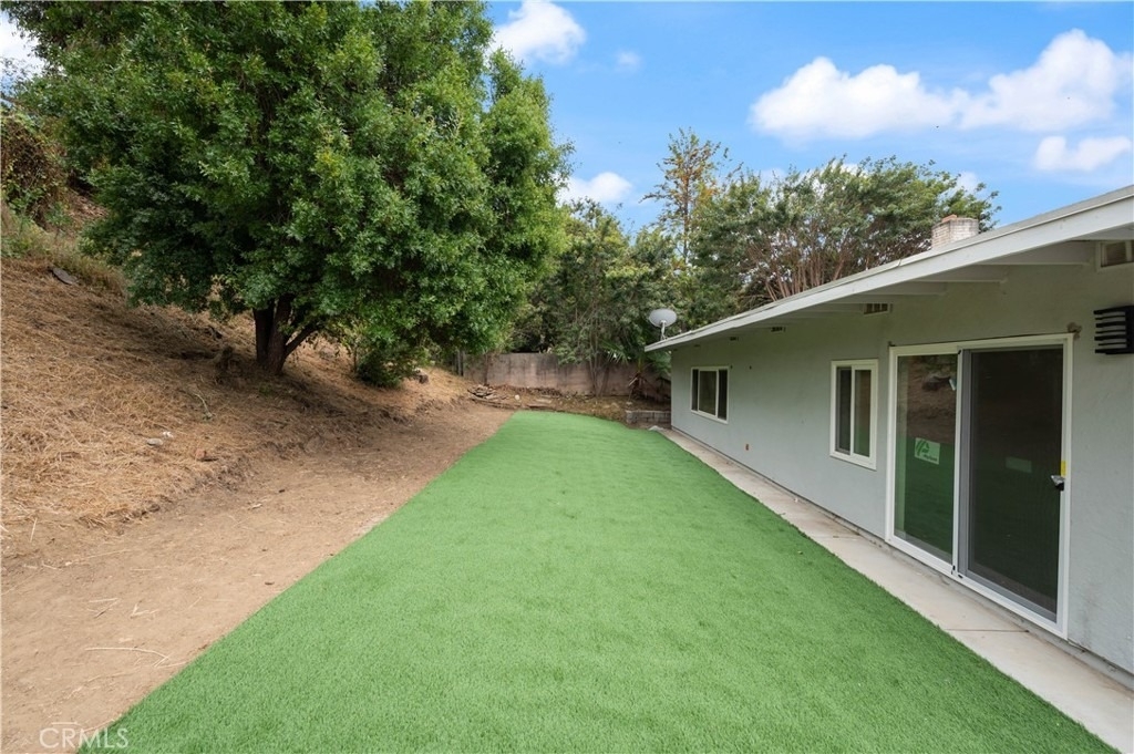 18578 Fieldbrook Street - Photo 17