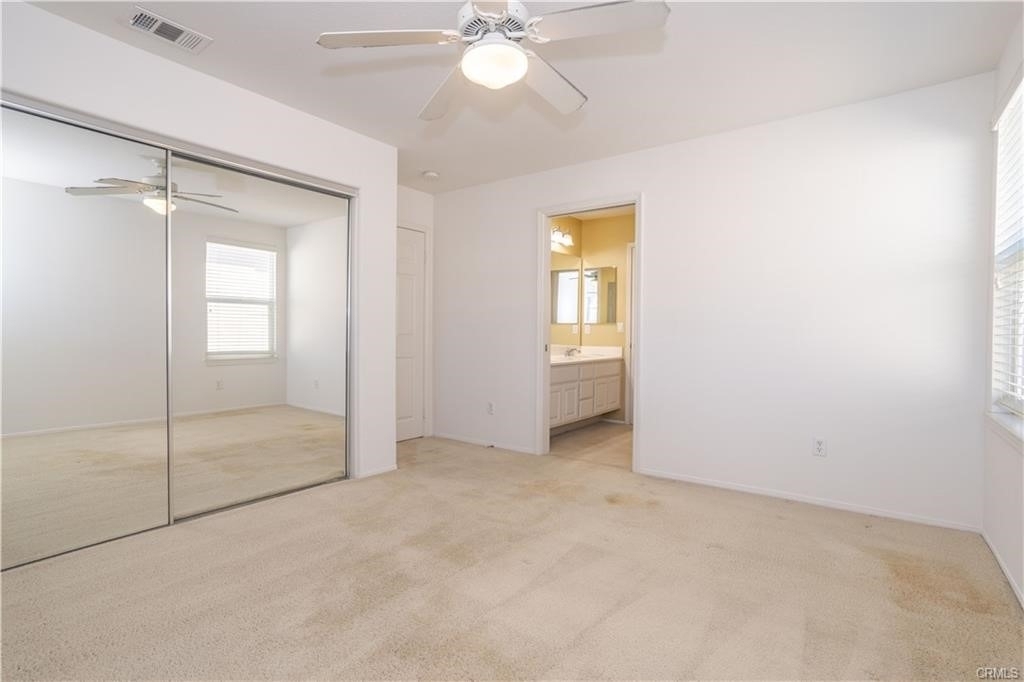 19932 Oakville Court - Photo 14