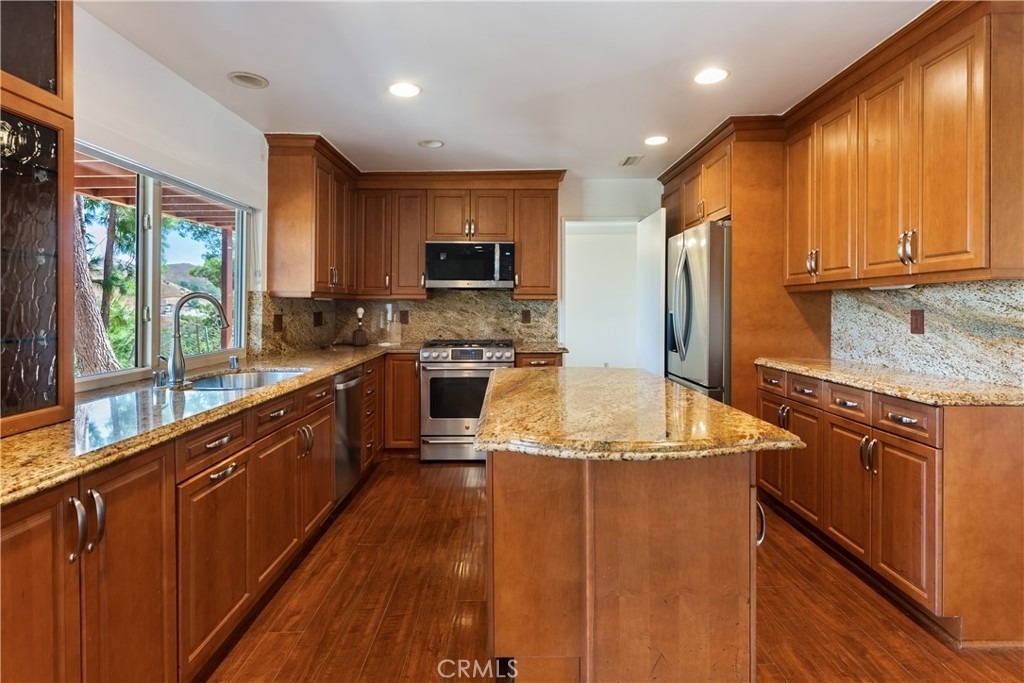 27601 Endeavor Street - Photo 15