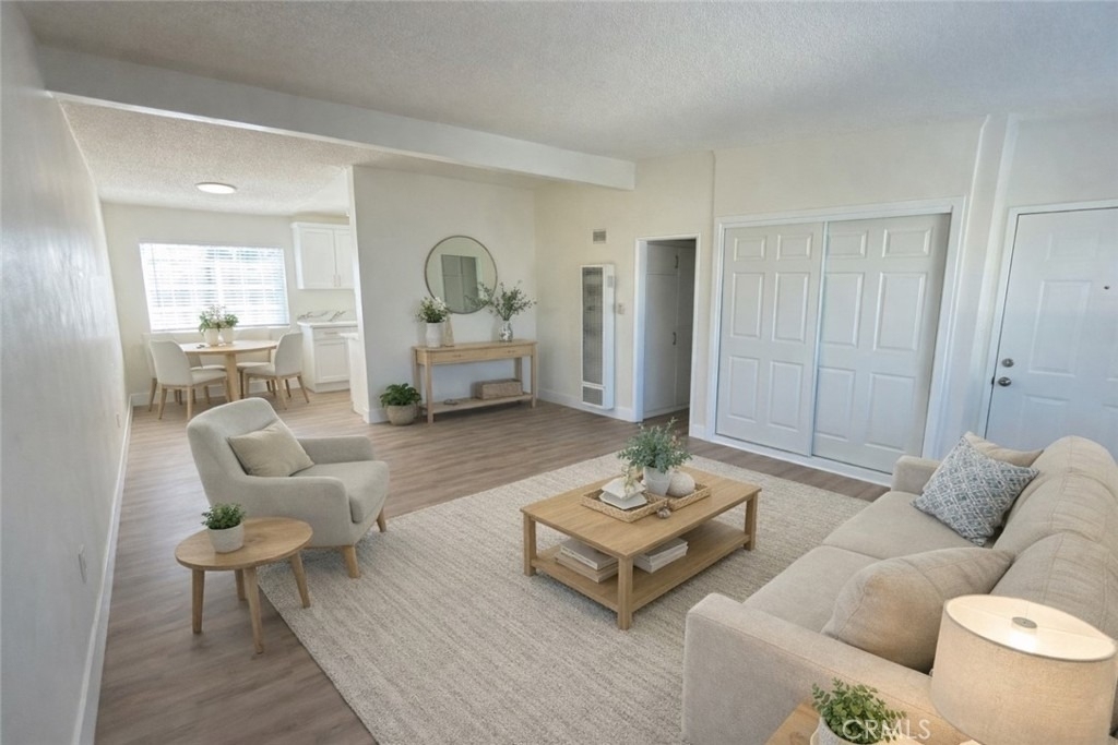 3723 Artesia - Photo 1