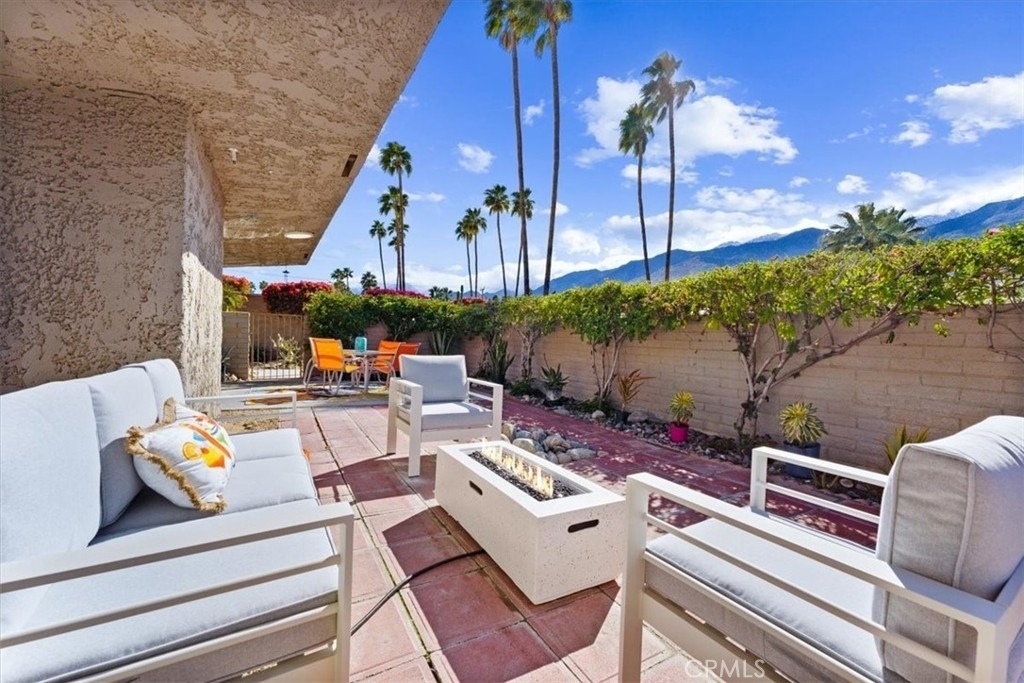 1111 E Ramon - Photo 38