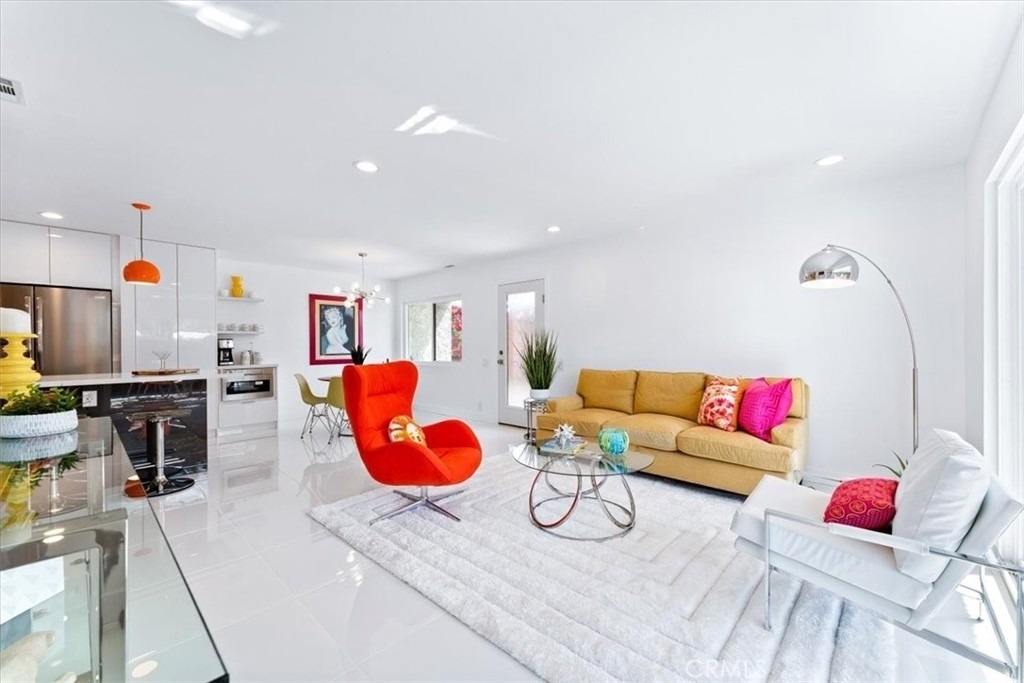 1111 E Ramon - Photo 5