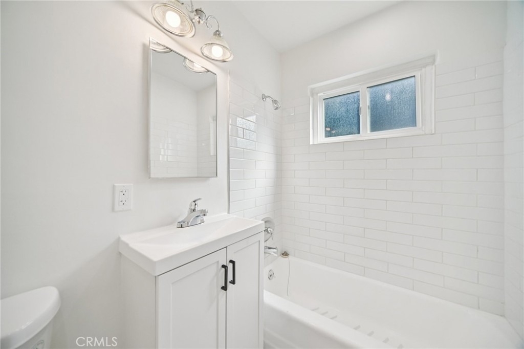 7745 Laurel Canyon Boulevard - Photo 14