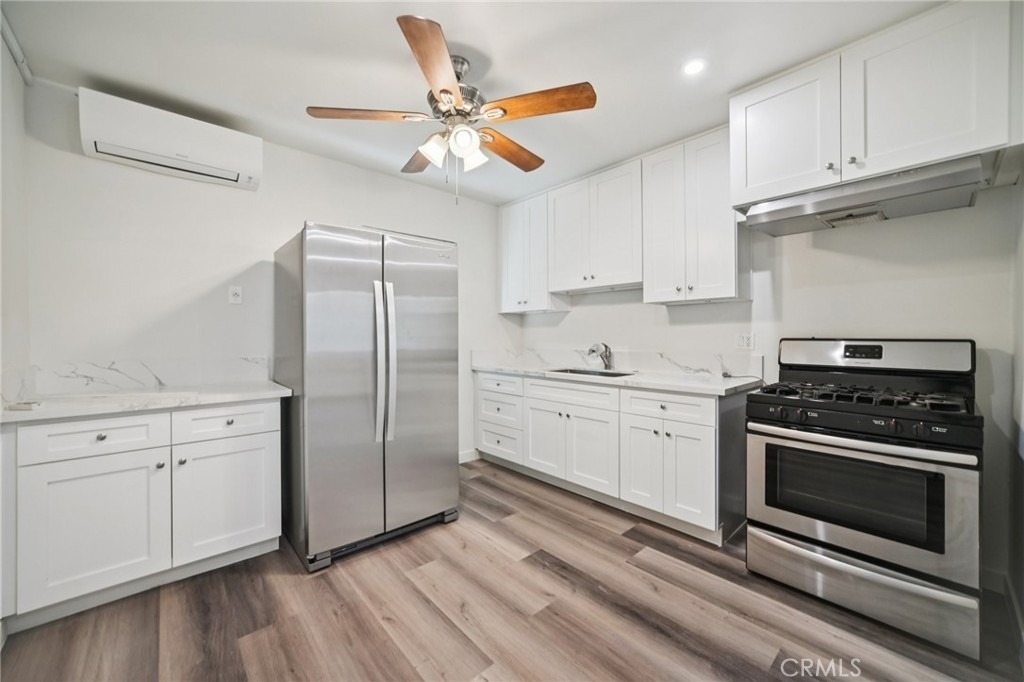 7745 Laurel Canyon Boulevard - Photo 4