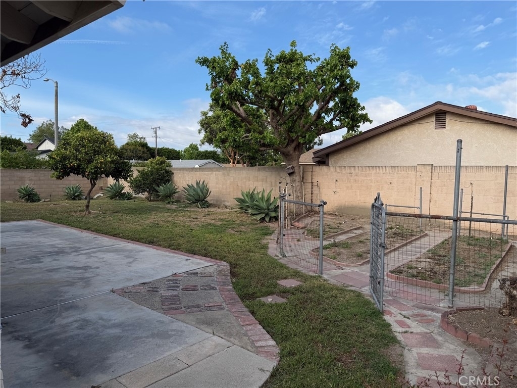 5313 W Lehnhardt - Photo 12
