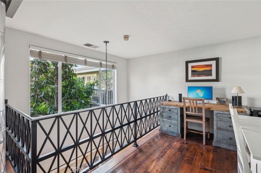 610 Marigold Avenue - Photo 14