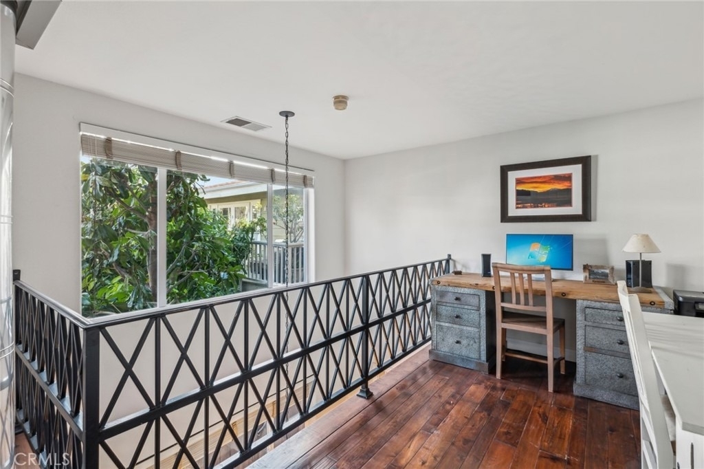 610 Marigold Avenue - Photo 14