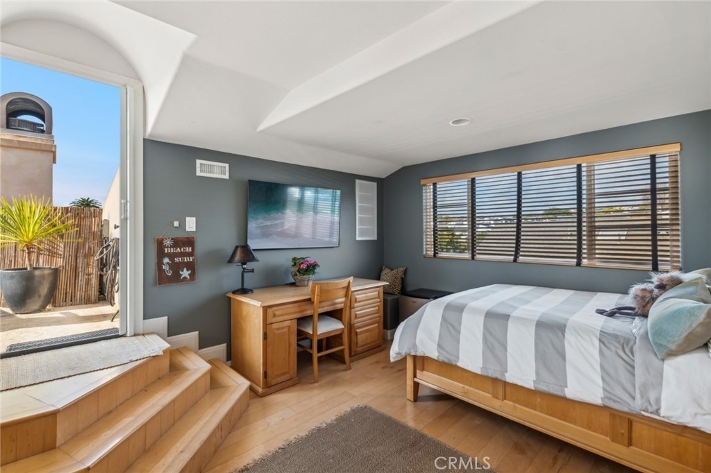 610 Marigold Avenue - Photo 21