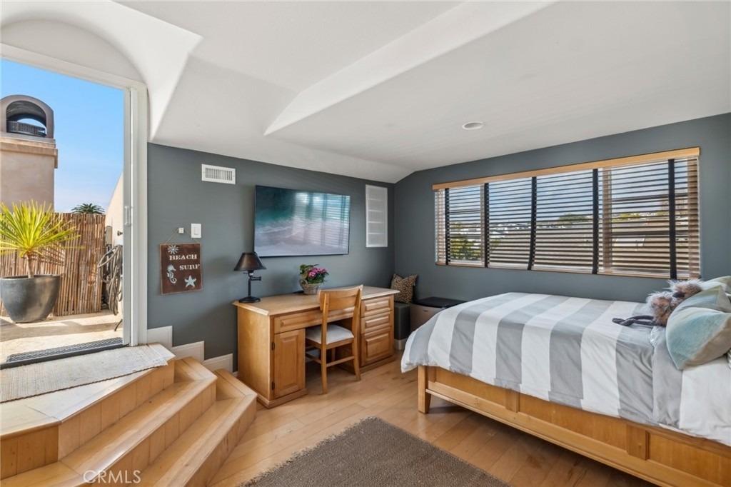 610 Marigold Avenue - Photo 21