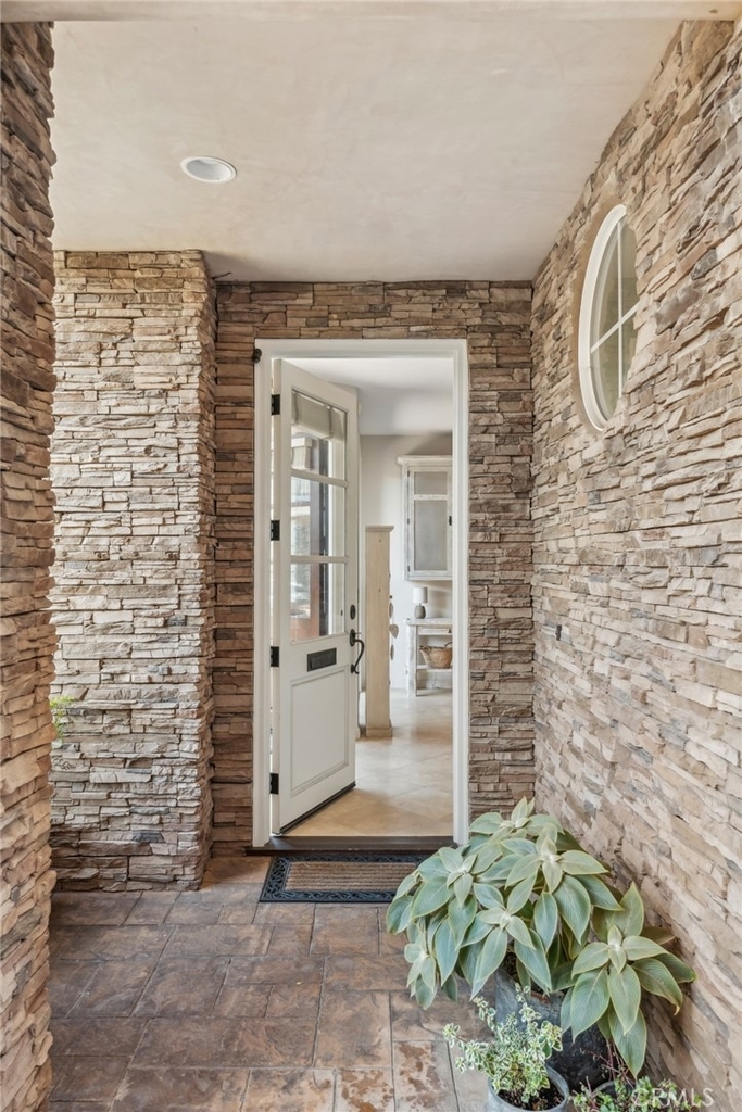610 Marigold Avenue - Photo 24