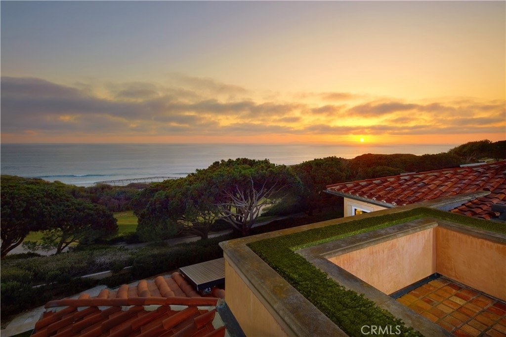 34 Pelican Point - Photo 1