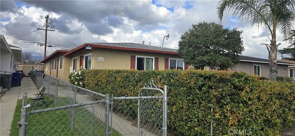 1095 E Nocta Street - Photo 5