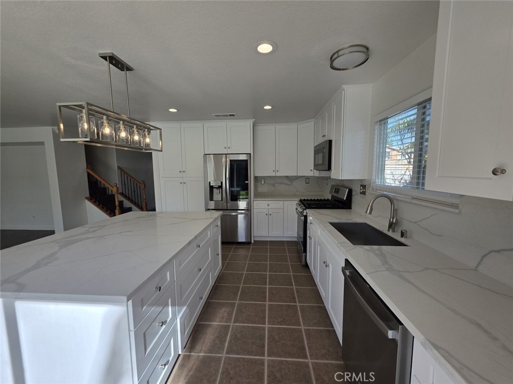 28688 Lavatera Avenue - Photo 4