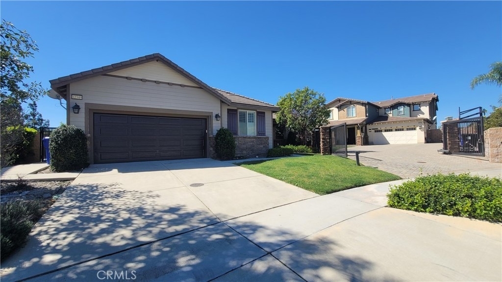 12349 Rodeo - Photo 0