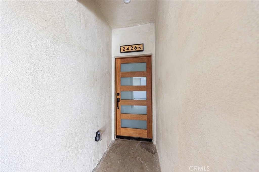 2426 S West View Street - Photo 6