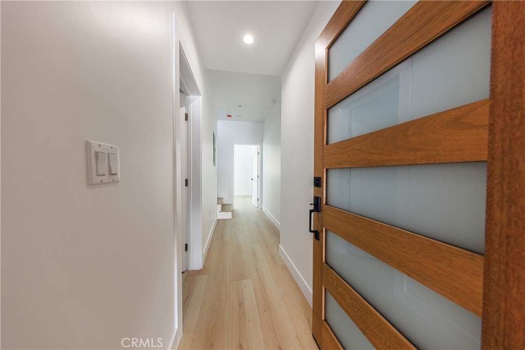 2426 S West View Street - Photo 7