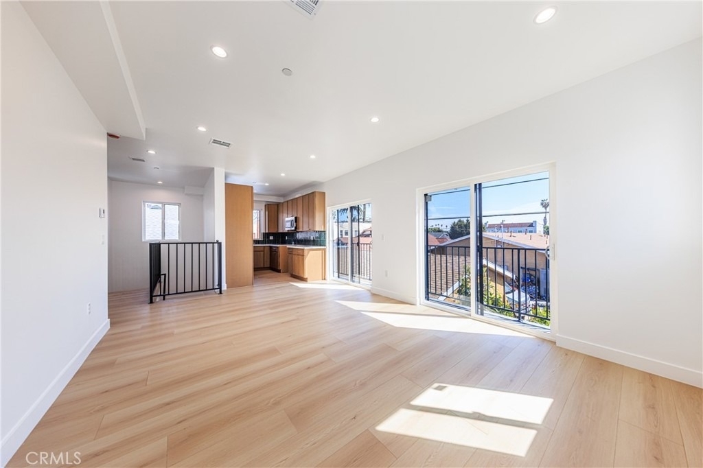 2426 S West View Street - Photo 16