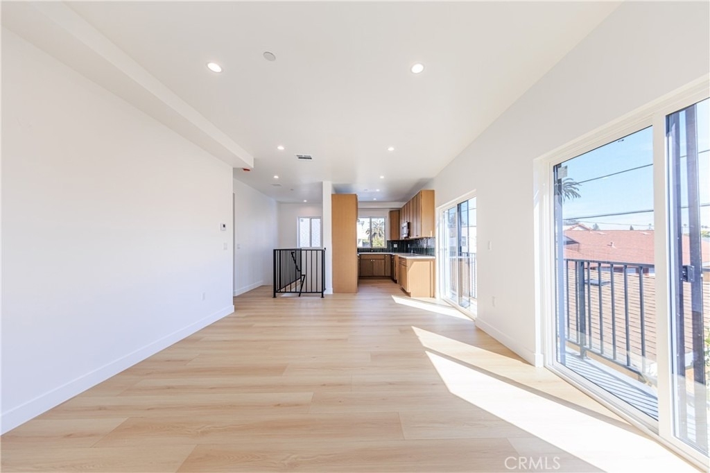 2426 S West View Street - Photo 17