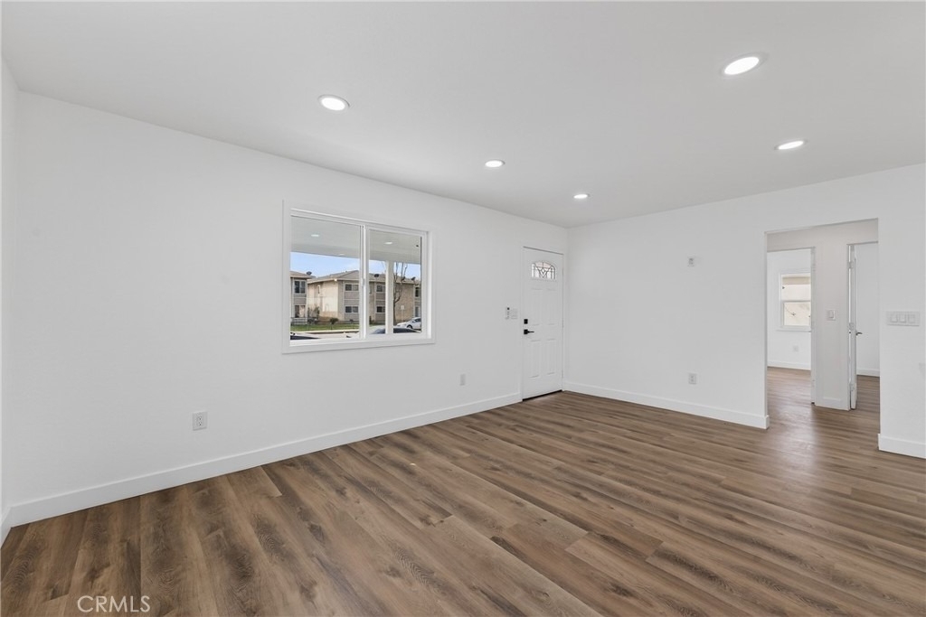 1095 E Phillips Blvd - Photo 7