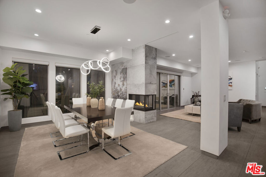 6379 Colgate Avenue - Photo 17
