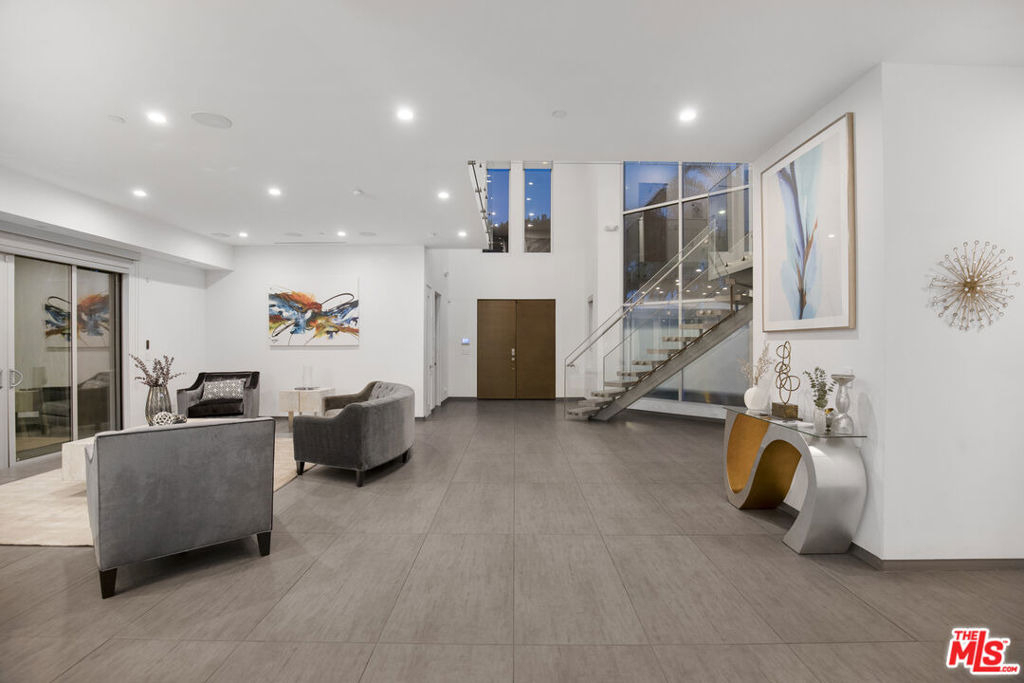 6379 Colgate Avenue - Photo 22