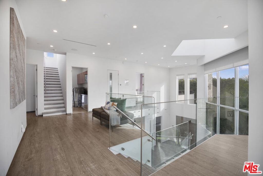 6379 Colgate Avenue - Photo 25