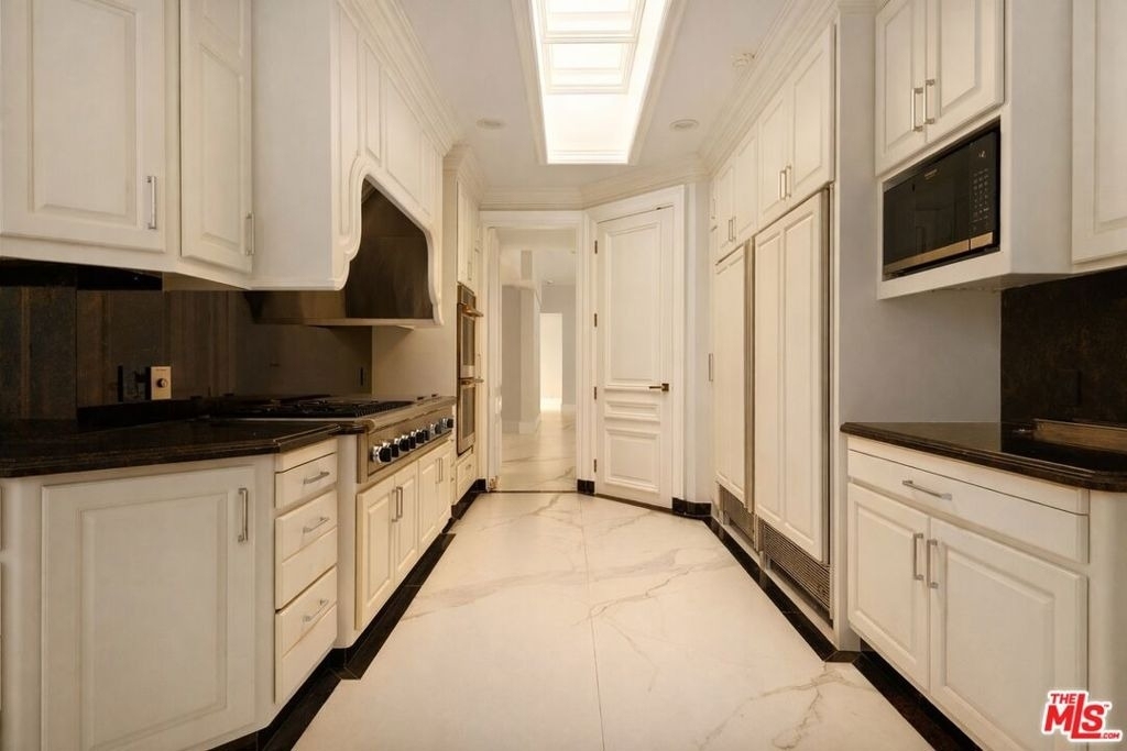 801 N Alta Drive - Photo 8