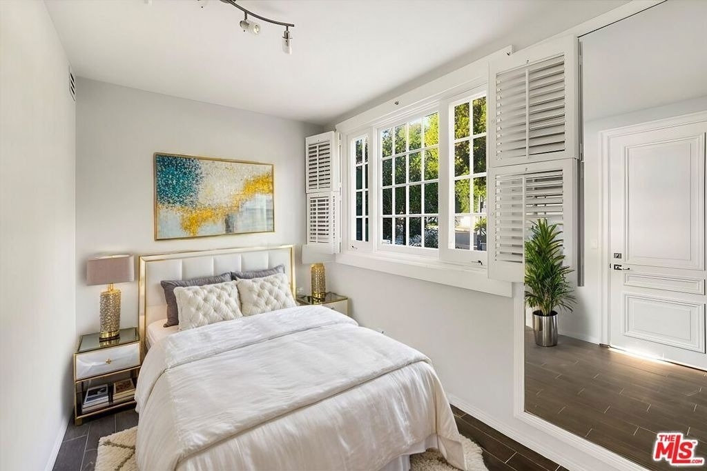 801 N Alta Drive - Photo 18