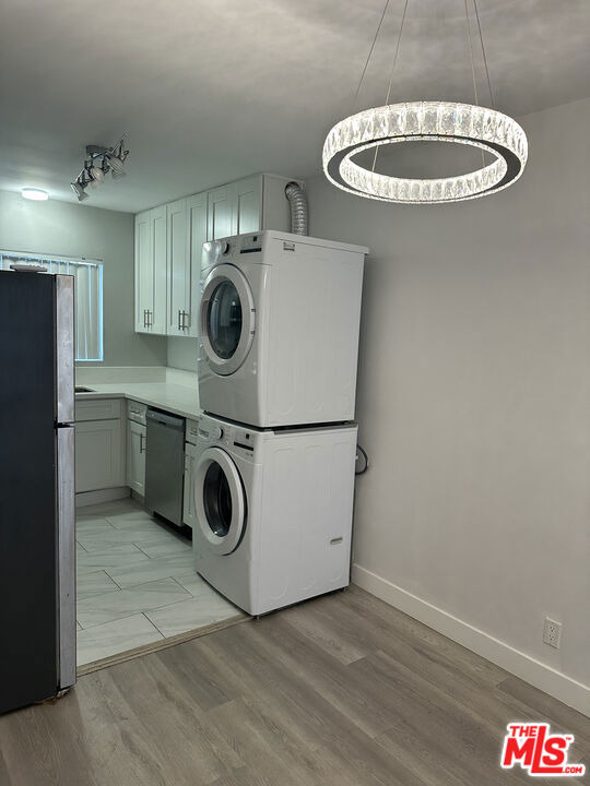 326 S Serrano Avenue - Photo 3