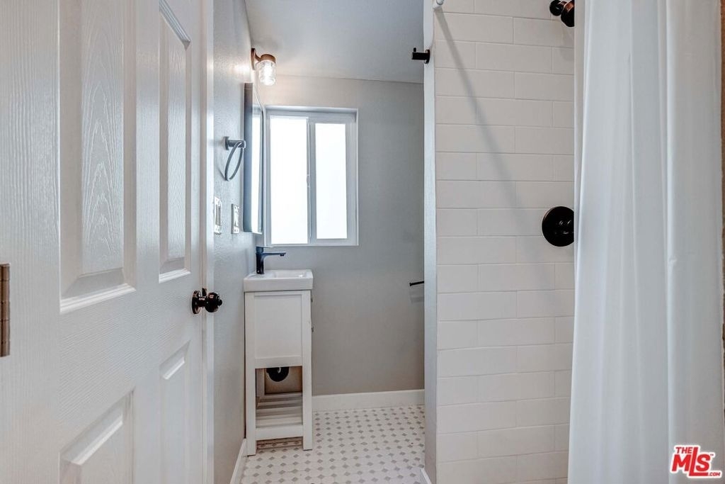 146 Witmer Street - Photo 33