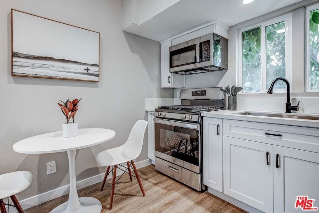 146 Witmer Street - Photo 10