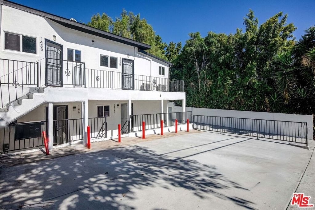 146 Witmer Street - Photo 0