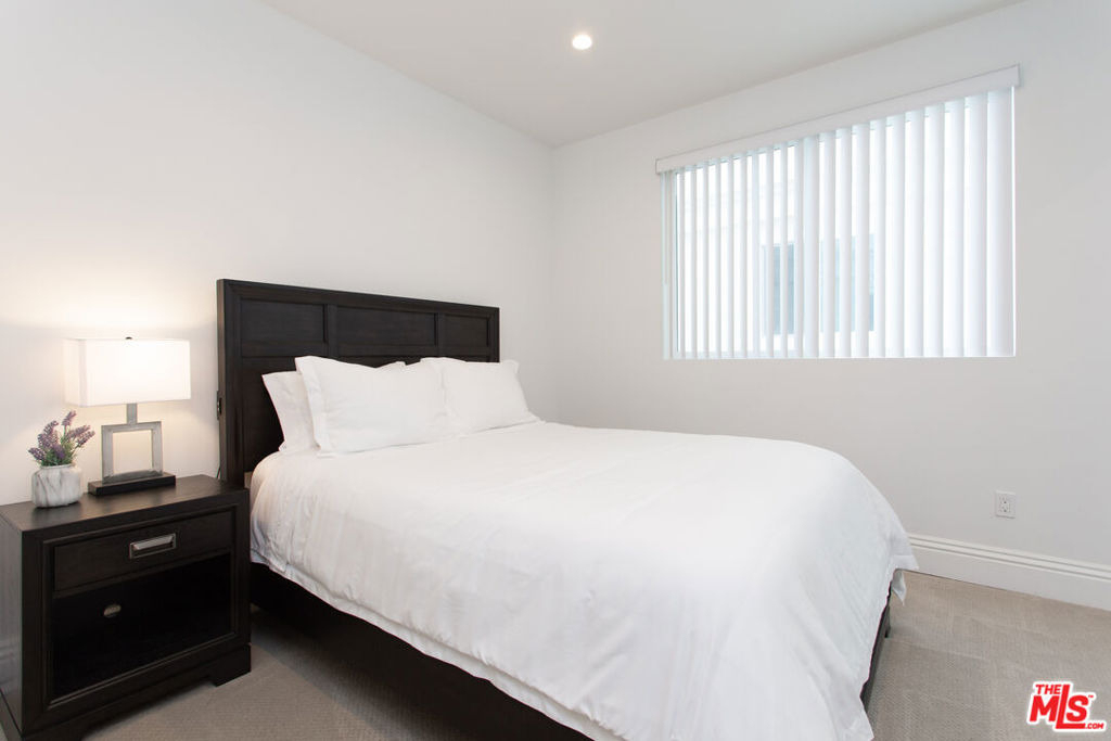 907 S Shenandoah Street - Photo 13