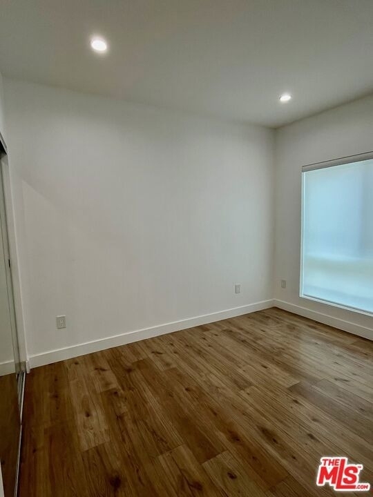233 N Berendo Street - Photo 4