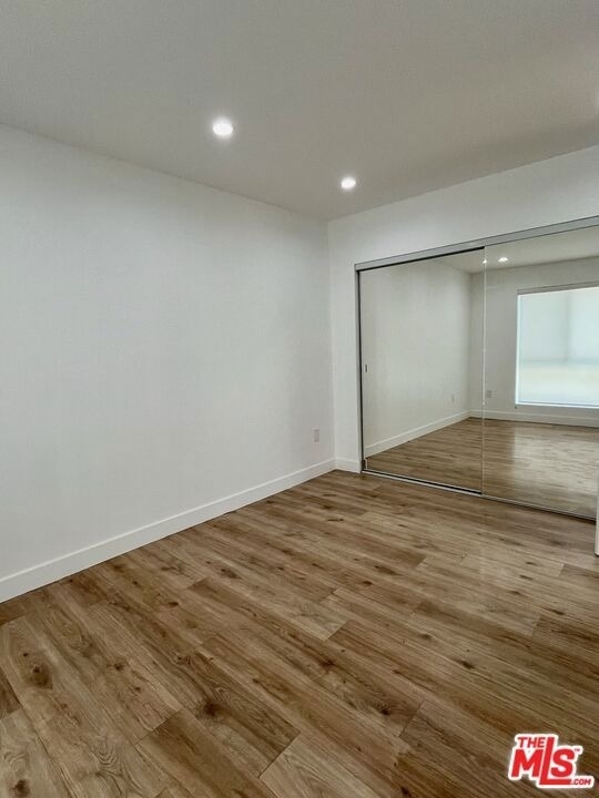 233 N Berendo Street - Photo 8