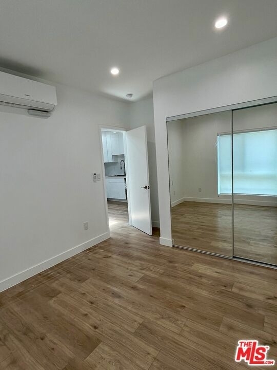 233 N Berendo Street - Photo 3