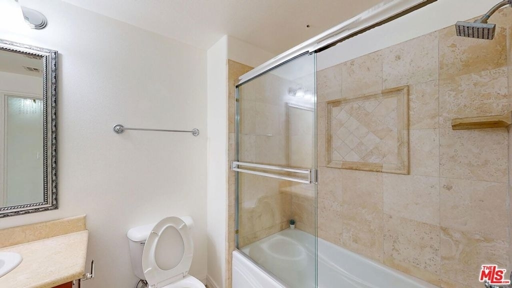 14242 Burbank Boulevard - Photo 14
