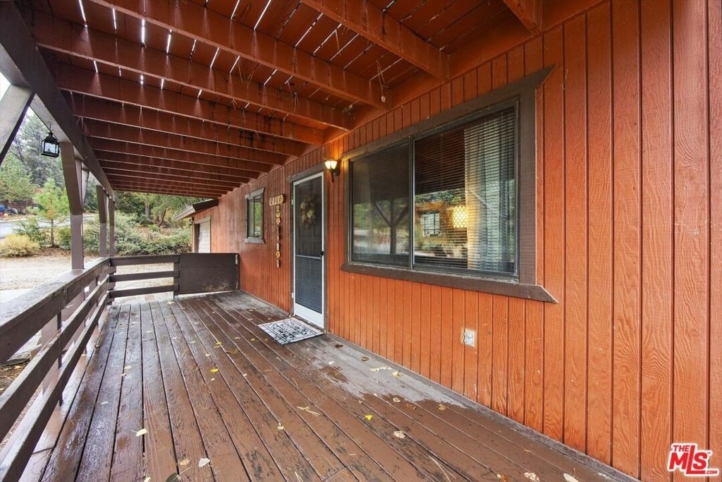 2317 Maplewood Way - Photo 3