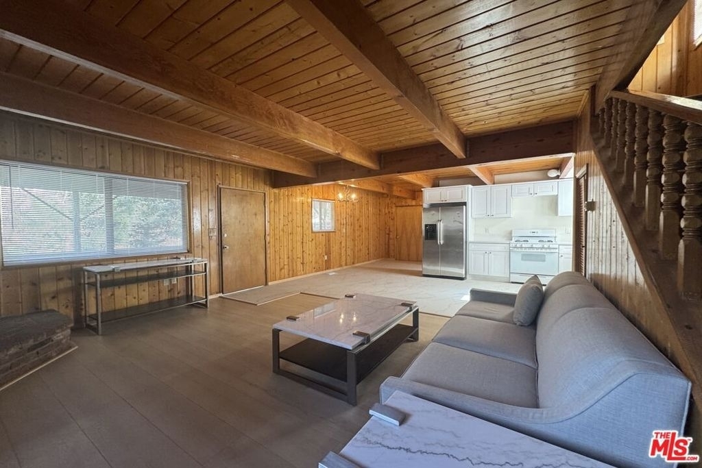 2317 Maplewood Way - Photo 6