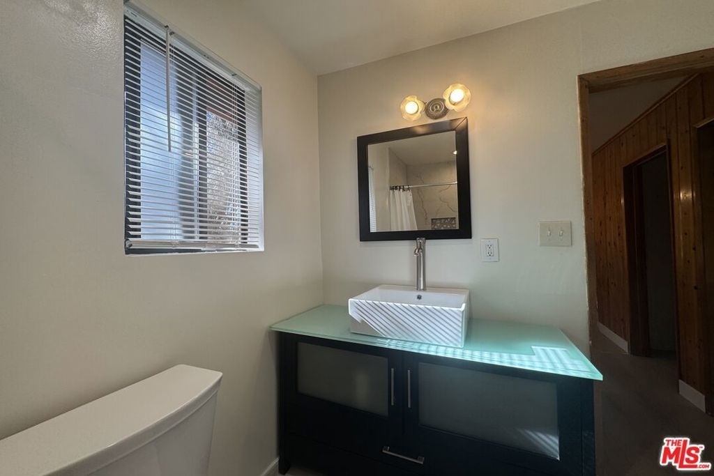 2317 Maplewood Way - Photo 19