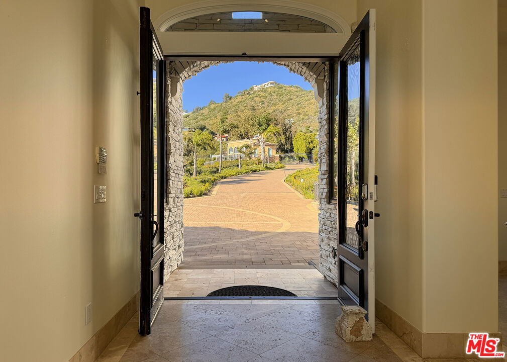 31280 Bailard Rd. - Photo 4